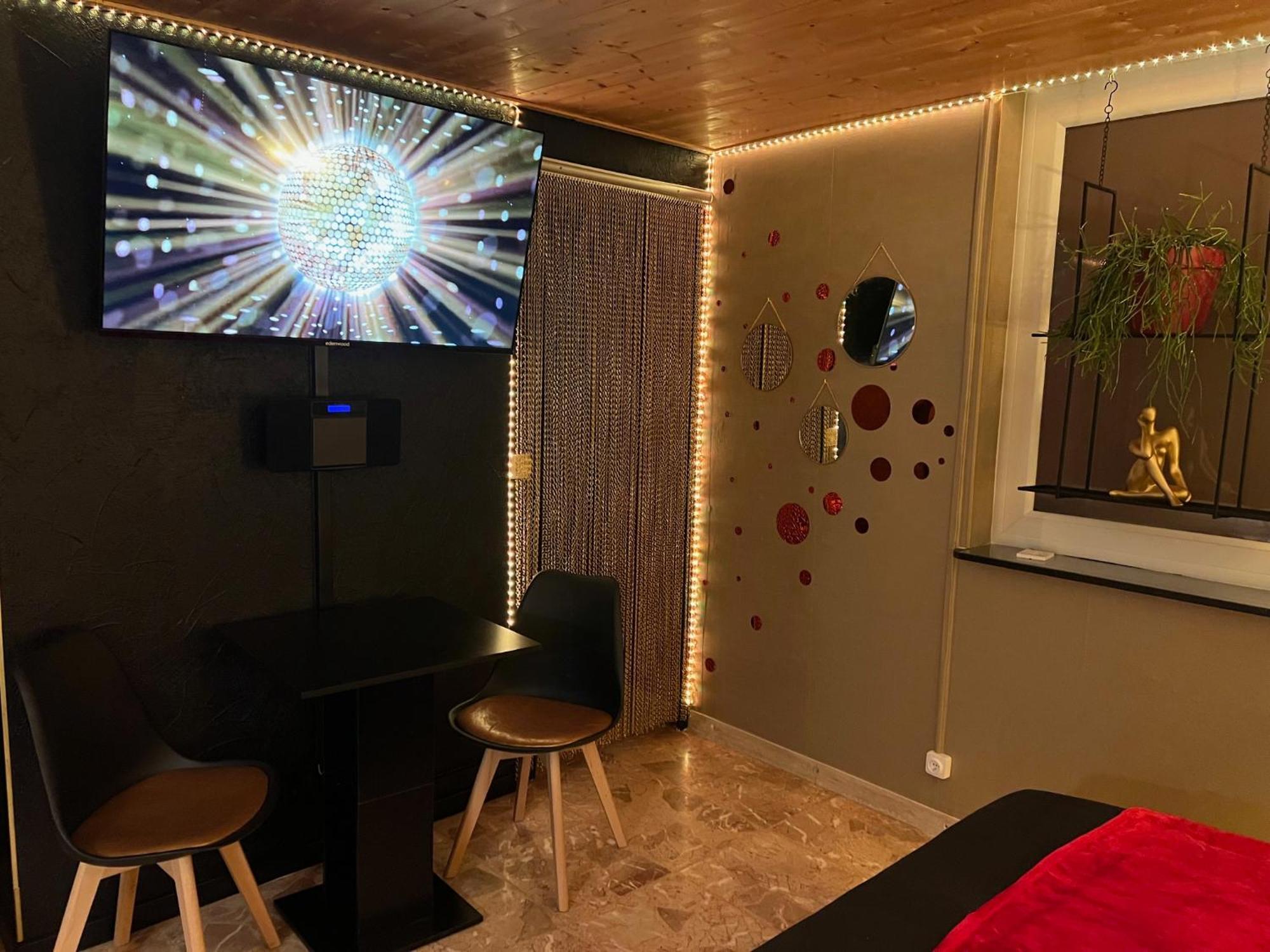 Bed and Breakfast La Parenthese Nievroz Zimmer foto